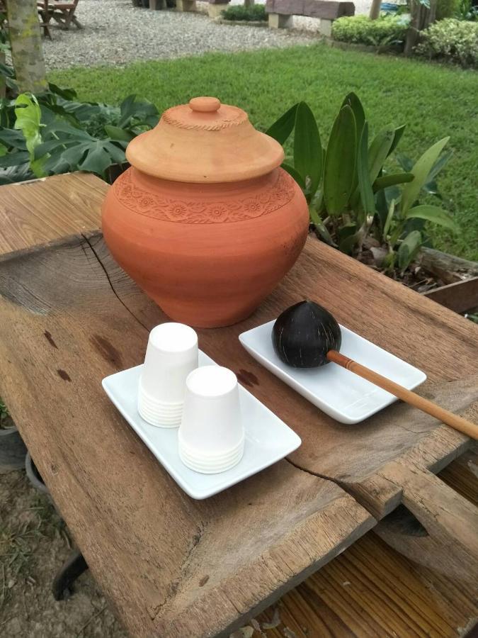 Sameikei Homestay Phrae Buitenkant foto