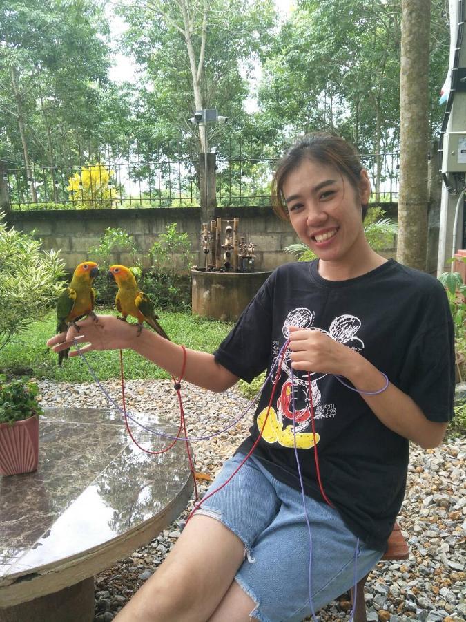 Sameikei Homestay Phrae Buitenkant foto
